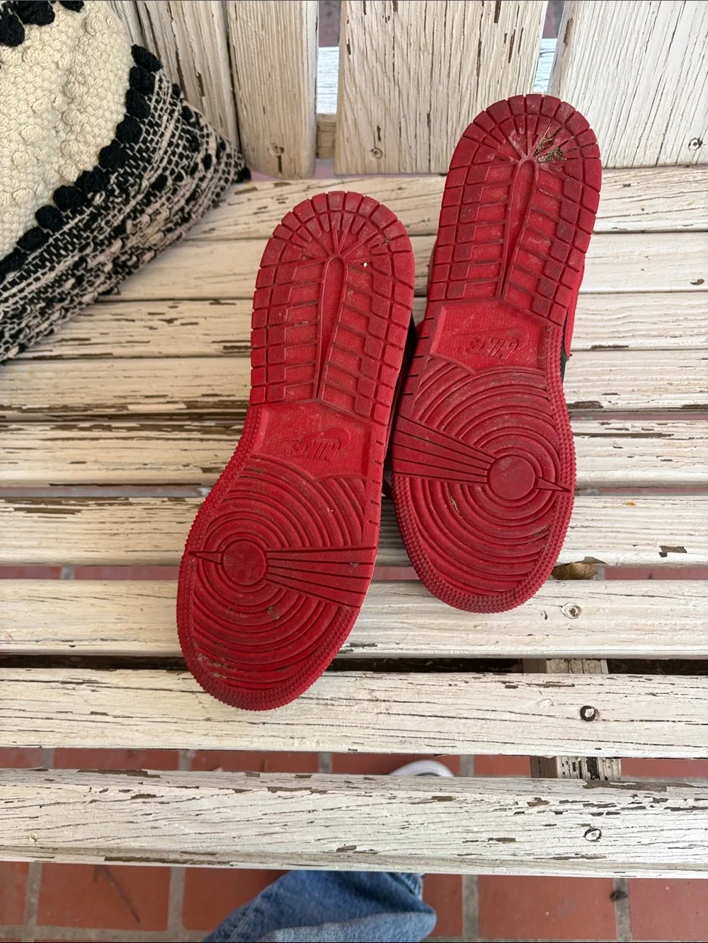 Jordan bold red